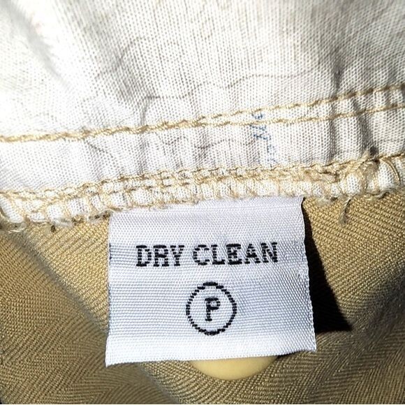 Tommy Bahama Men's Beige 100% Silk Pleated Front Shorts Size 40 - Picture 5 of 5